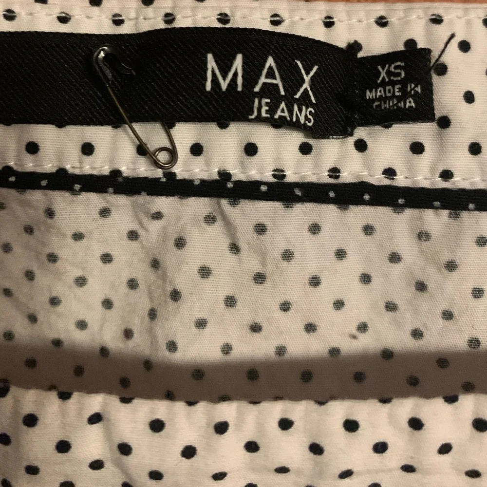 EUC Max Jeans Poof Balloon Billowed Sleeve Blouse Navy Blue Polka Dot - Picture 5 of 7